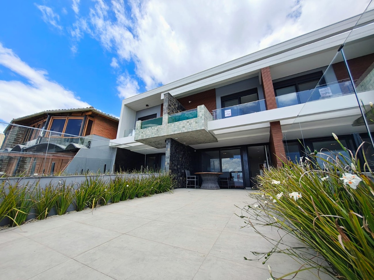 Imagem do imóvel Sobrado 3 dormitórios, Zona em Capão Da Canoa referência 101