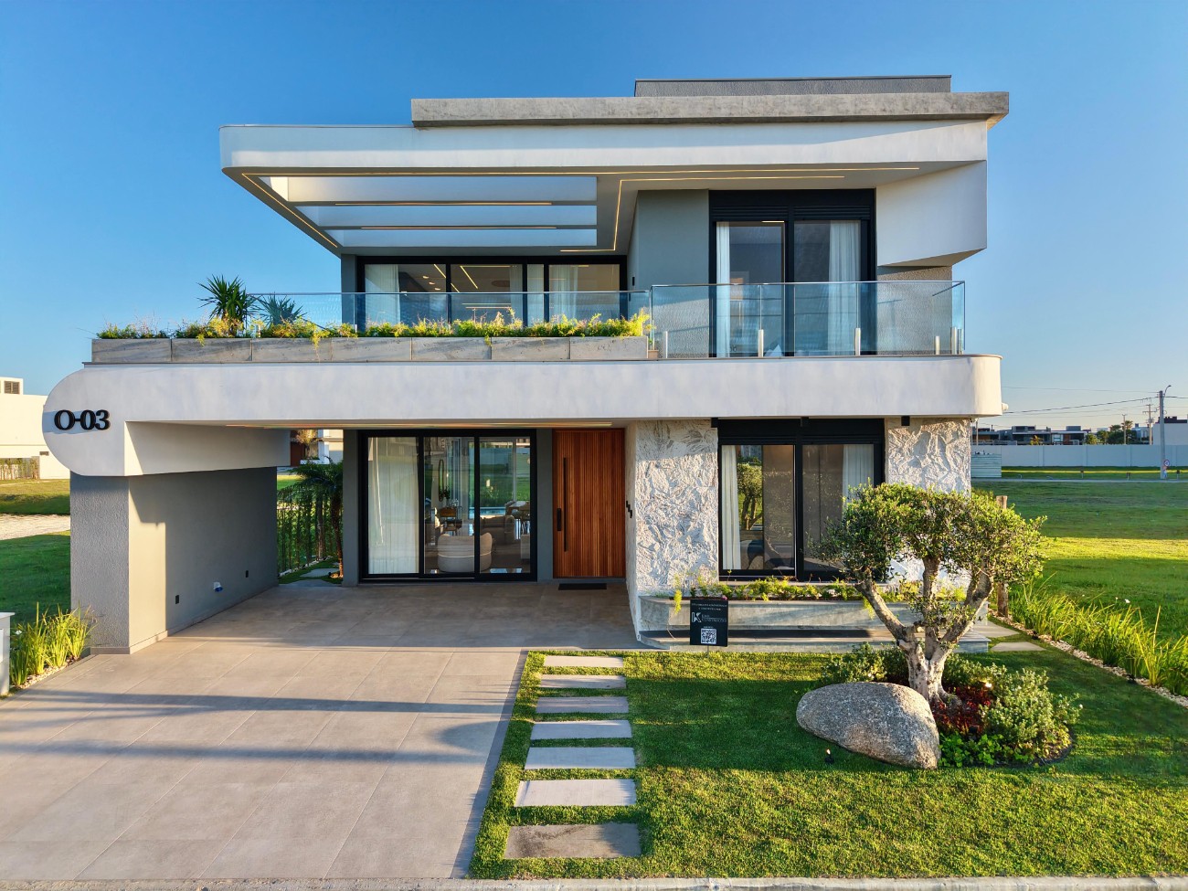 Imagem do imóvel Casa em condomínio 4 dormitórios,  Centro em Xangri-lá referência 103