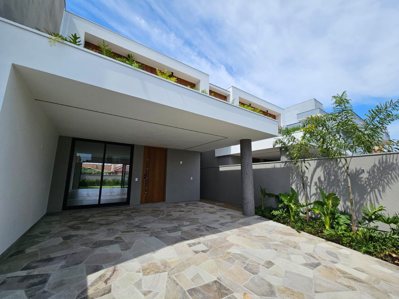 Imagem do imóvel Sobrado 3 dormitórios, Bela Vista em Canoas referência 124