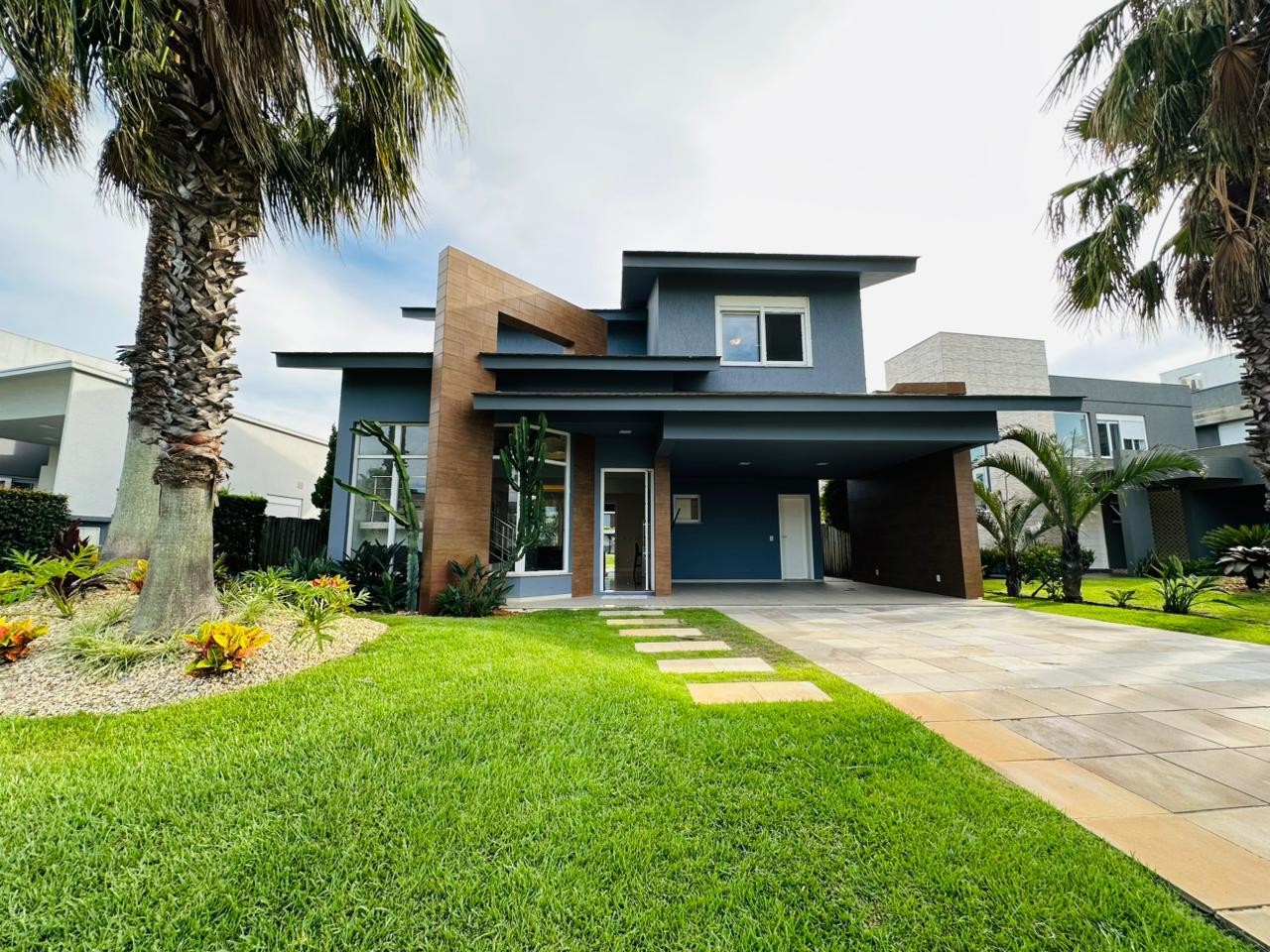 Imagem do imóvel Casa em condomínio 3 dormitórios, Centro em Xangri-lá referência 183