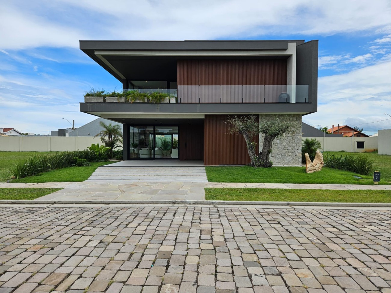 Imagem do imóvel Casa em condomínio 6 dormitórios, Atlantida em Xangri-lá referência 202