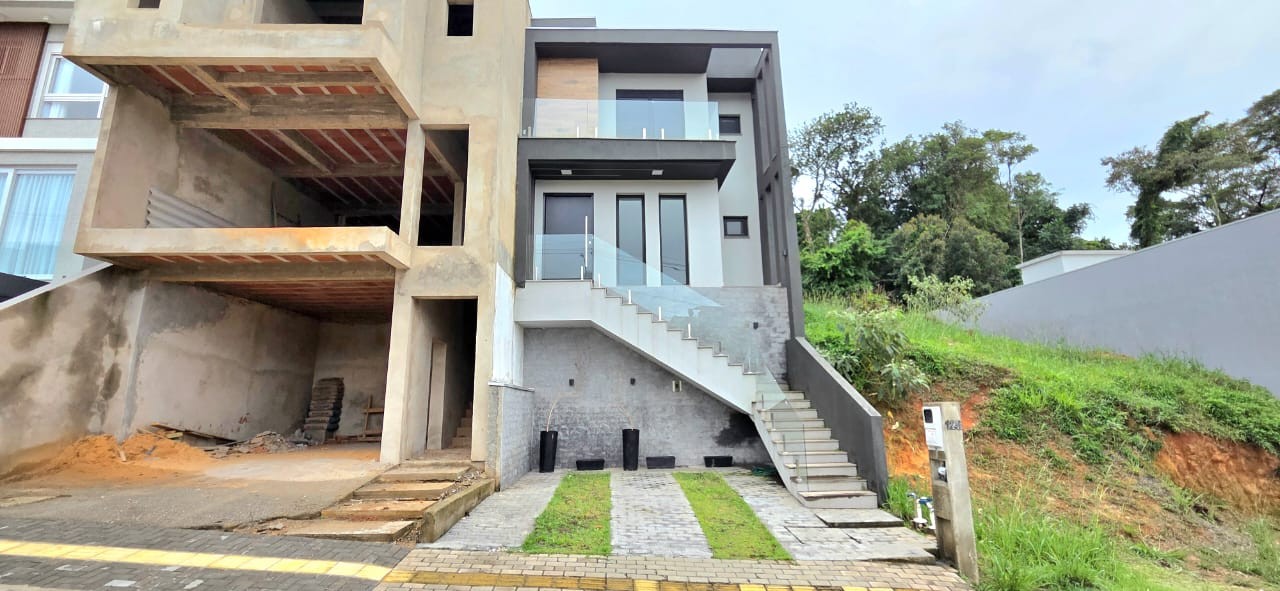 Imagem do imóvel Casa em condomínio 3 dormitórios, Jansen  em Gravataí referência 255