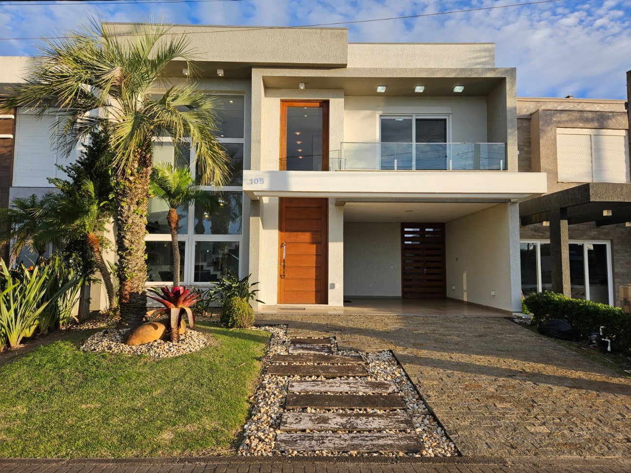 Imagem do imóvel Casa em condomínio 4 dormitórios, Xangri-lá  em Xangri-lá referência 518