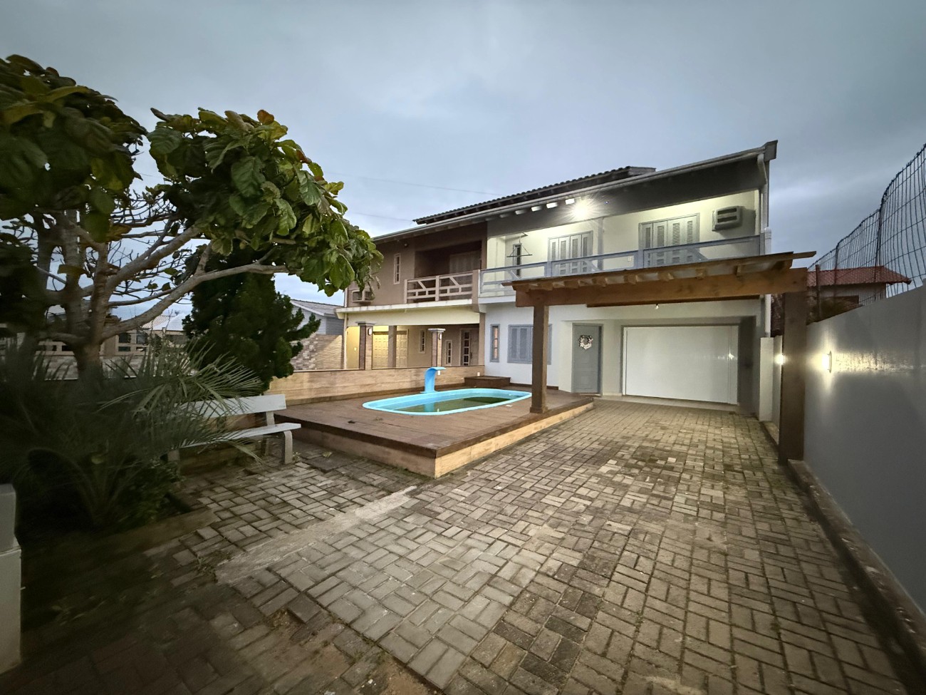 Imagem do imóvel Duplex 4 dormitórios, Centro em Imbé referência 64